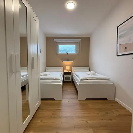 Haus Poseidon, Pos33 *