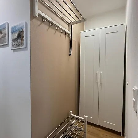 Haus Poseidon, Pos33 Κουξχάφεν