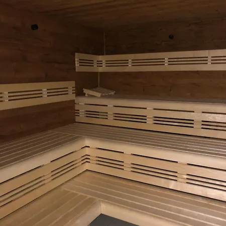 Haus Poseidon, Pos33 Κουξχάφεν